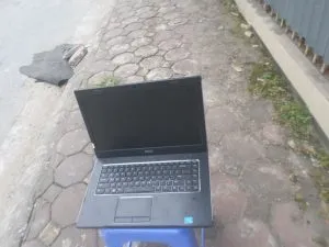 dell 3550 vỏ nhôm i5 (5)