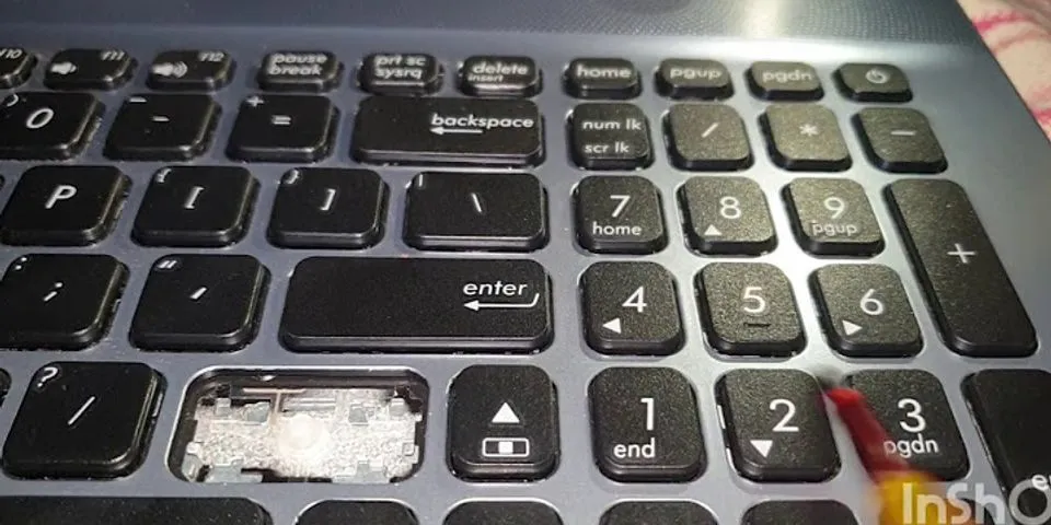 Asus laptop sticky