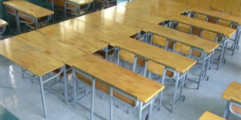 Top 9 bàn ghế học sinh gỗ cao su 2022