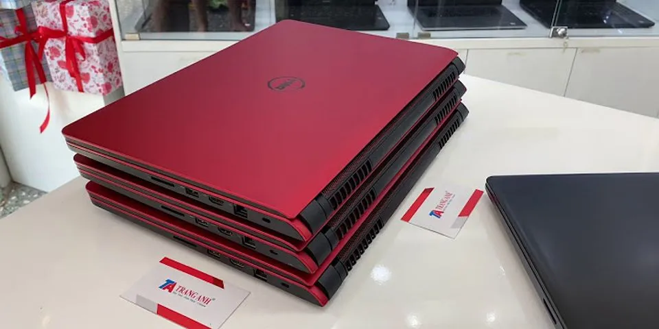 Laptop màu đỏ 2022