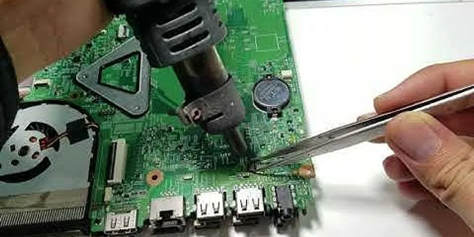 Pin laptop Dell sạc dây nhưng mở nguồn không lên